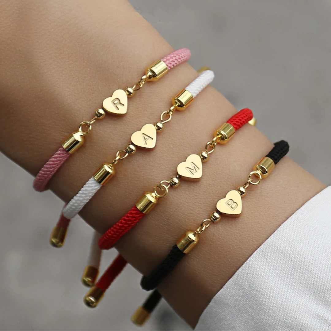 Pulseira Feminina Love Com Pingente de Coração Personalizado - Lyon Acessórios