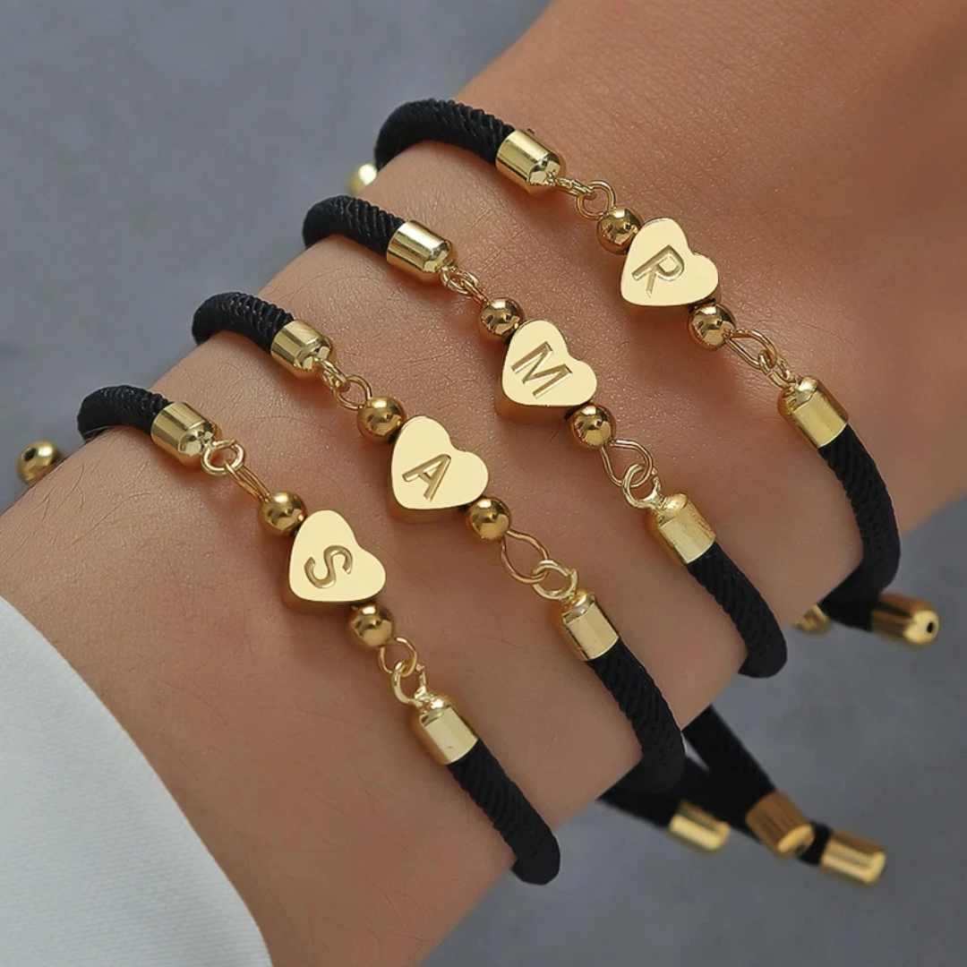 Pulseira Feminina Love Com Pingente de Coração Personalizado - Lyon Acessórios