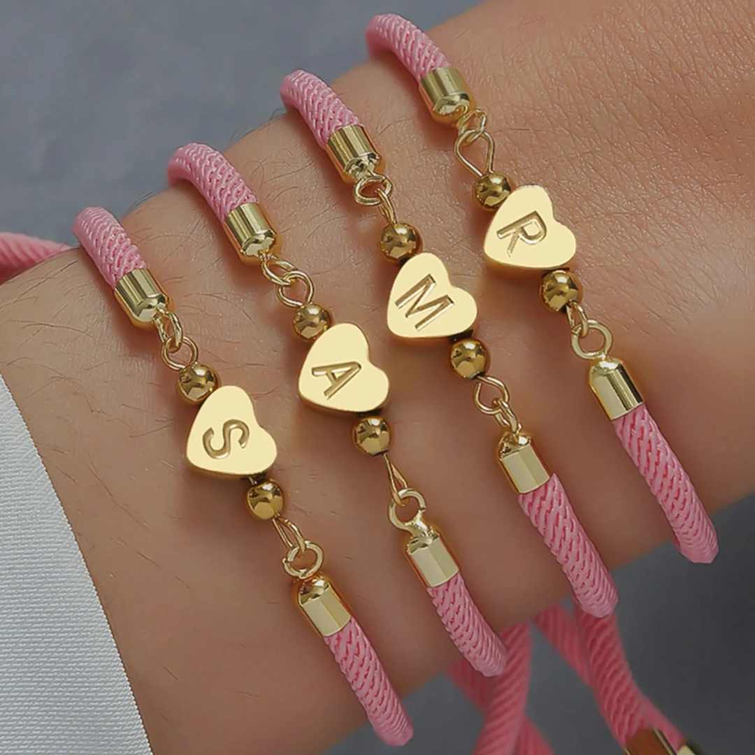 Pulseira Feminina Love Com Pingente de Coração Personalizado - Lyon Acessórios