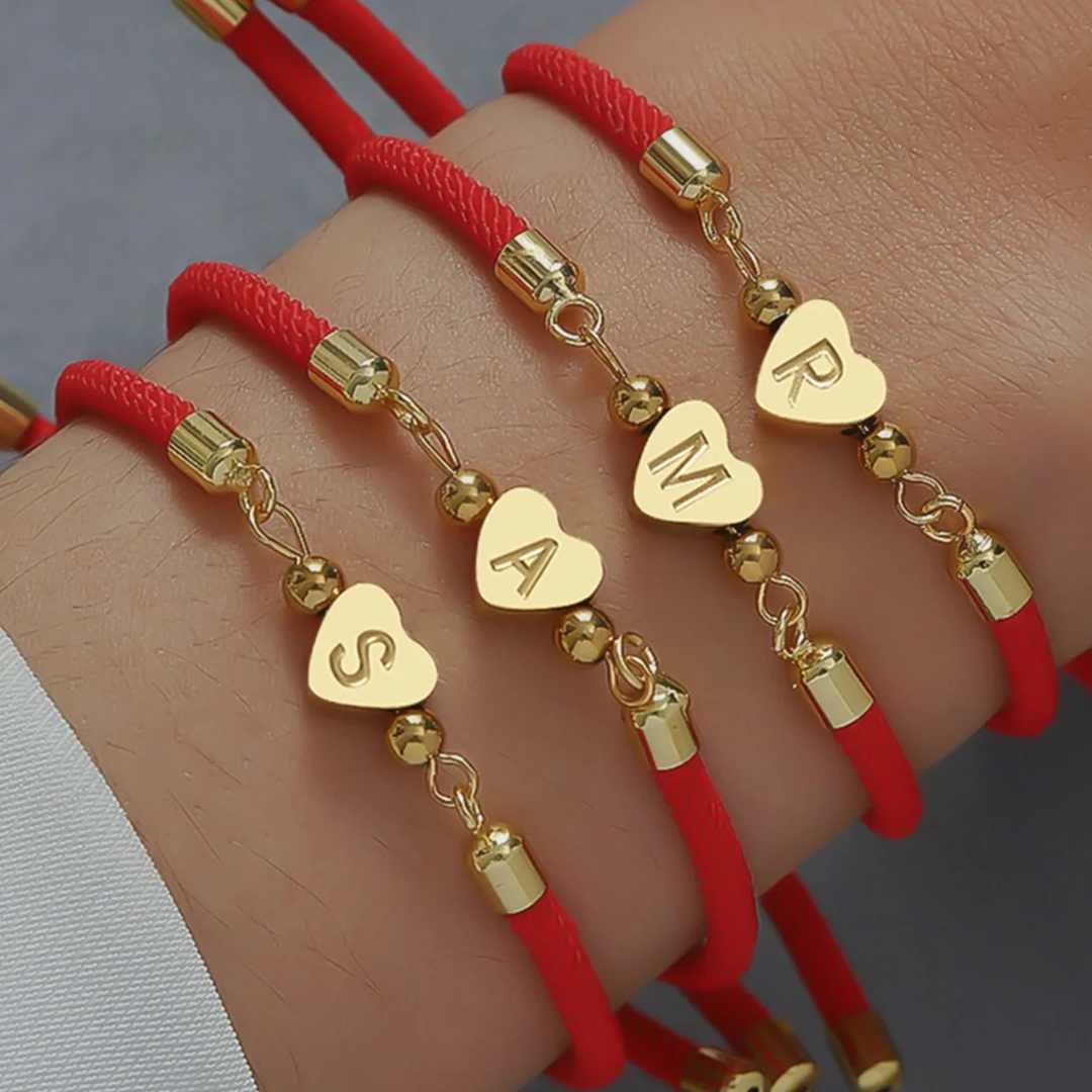 Pulseira Feminina Love Com Pingente de Coração Personalizado - Lyon Acessórios